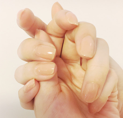 なぜ自爪にこだわるのか？